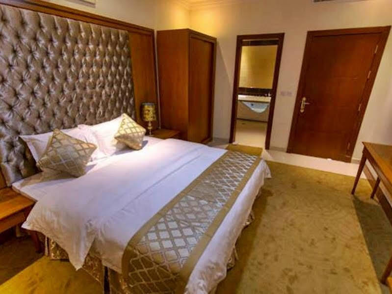 Al Masem Serviced Apartments - Exit 9 리야드 외부 사진